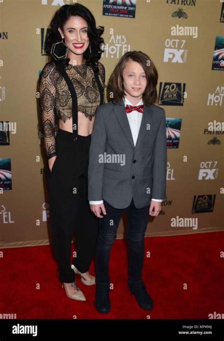 
Ashley Parker’s Son, Lyric Lennon Parker Angel Bio, Relationship, Partner, and Net Worth