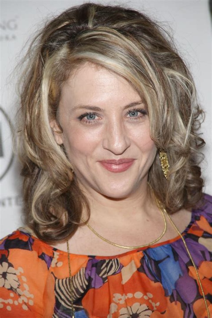 
Bitty Schram