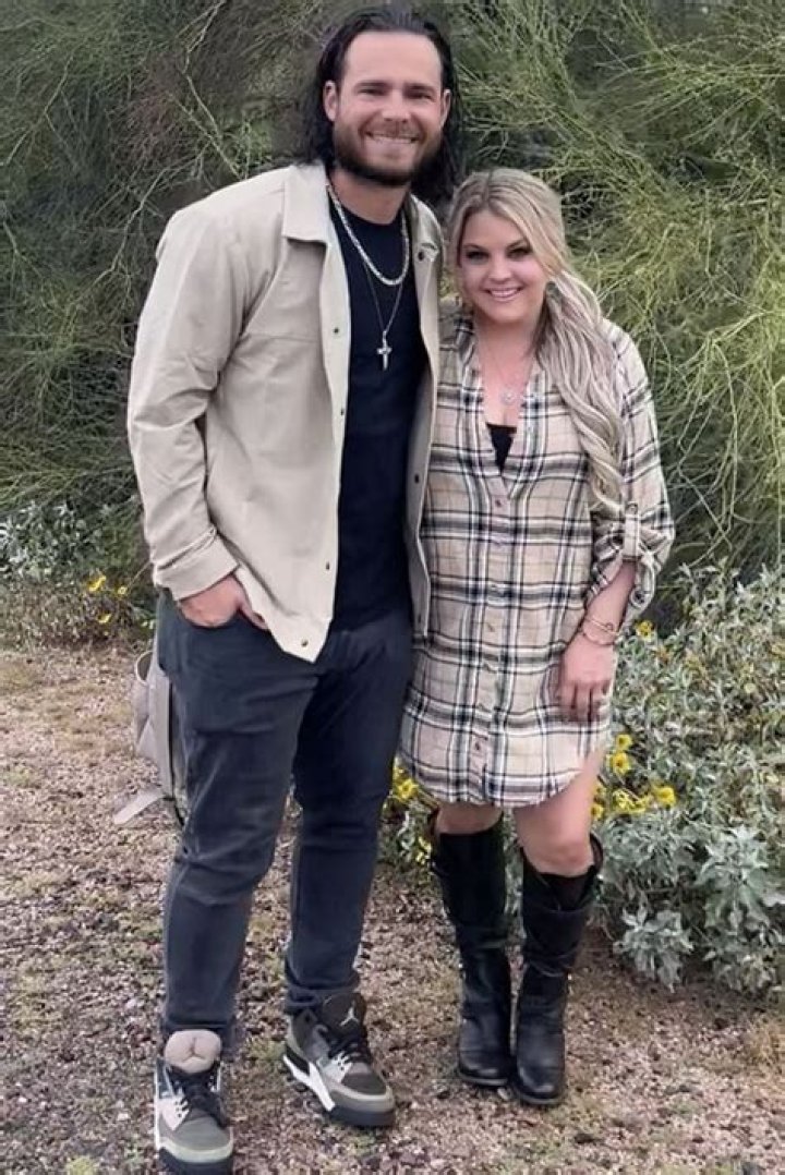 Brandon Crawford Wiki 2024 - Girlfriend, Salary, Tattoo, Cars & Houses and Net Worth