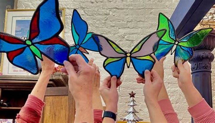 🔆 Kids Create Classes at MD Glass Creations