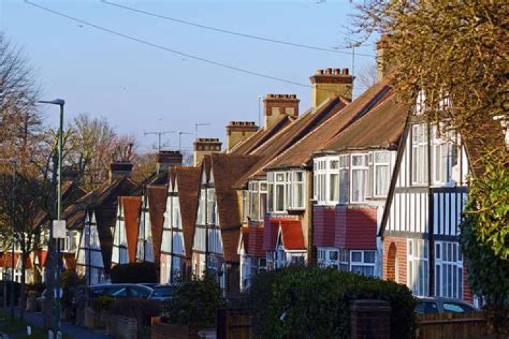 Living in Wallington: area guide to homes, schools and transport links | Homes and Property