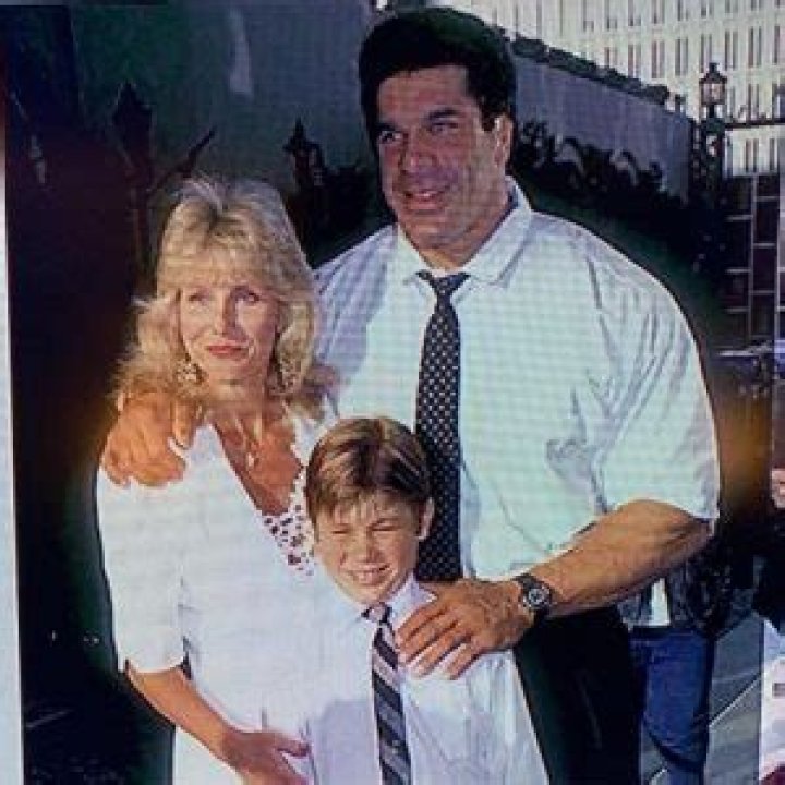 
Louis Ferrigno Jr. Bio, Wiki, Age, Height, Net Worth, Salary, Married & Husband