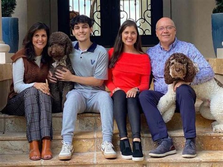 Meet T.J. Watt’s family members|| His wife, kids, parents, and siblings.