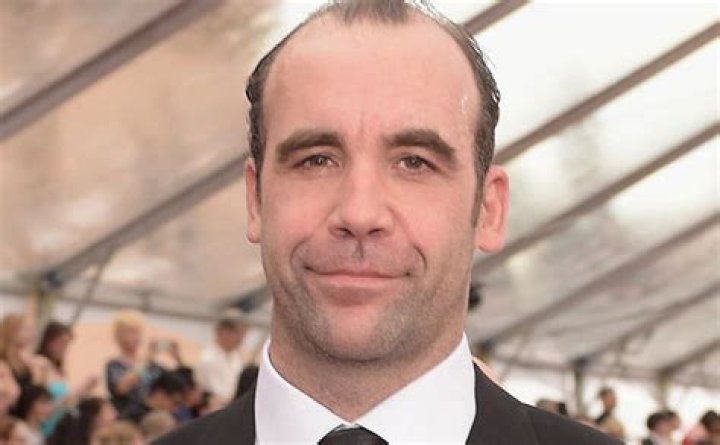 
Rory McCann Bio, Net worth, Birthday, Height, Weight, Girlfriend, Dating, Affair, Married, Ethnicity, Nationality, Fact & Career