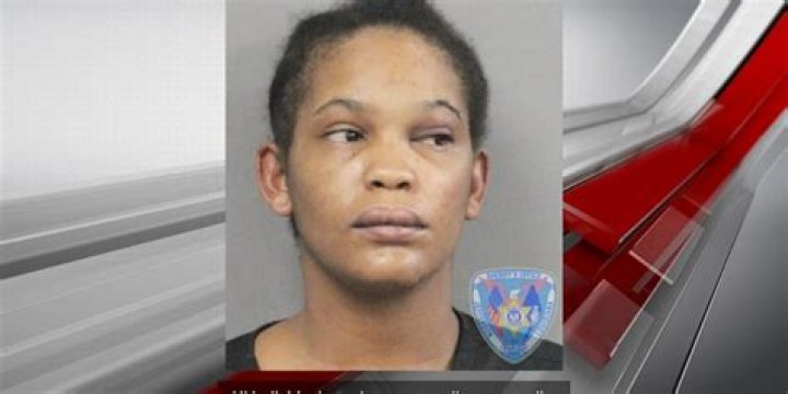 Suspected drunk driver with unrestrained kids in vehicle jailed after crashing into JPSO units, sheriff says