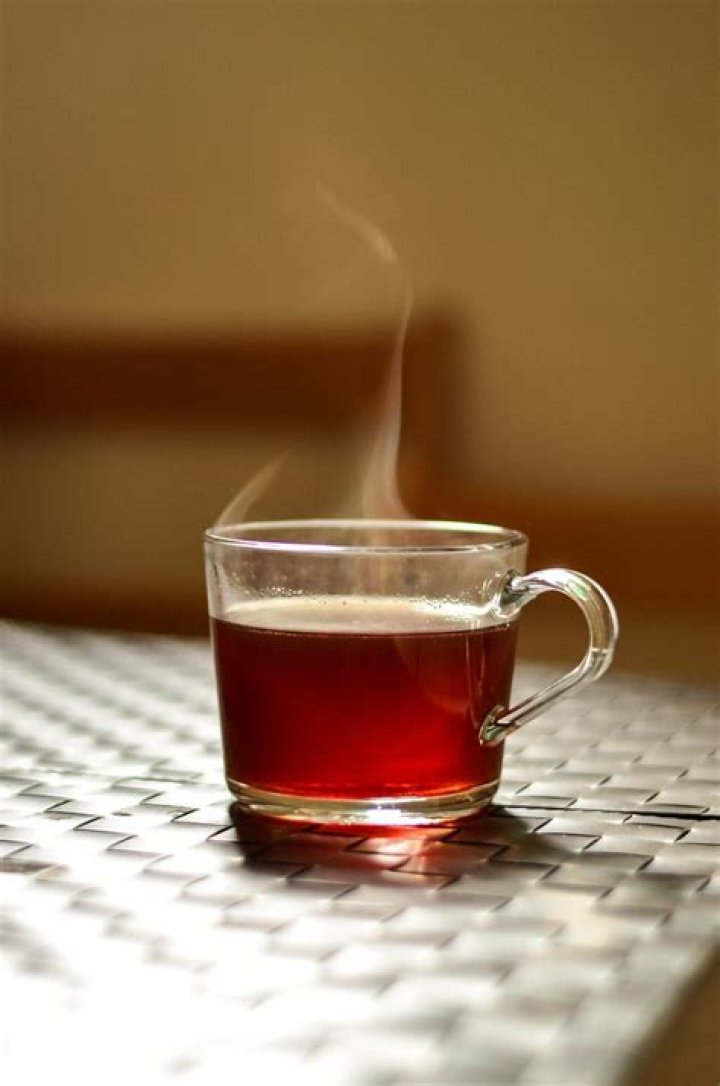 Tea vs. Dehydration: Unveiling the Facts | Signos