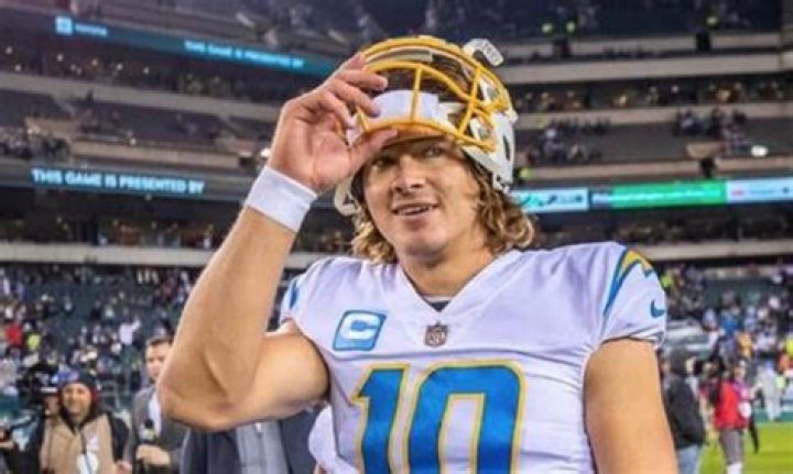 The 25+ Best Justin Herbert Fantasy Football Names